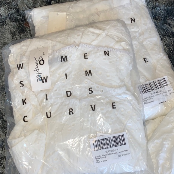 BerryGo Embroidery Pearl Button  Maxi Dress - Picture 3 of 10